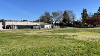 Enlarge photo 18