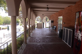 Enlarge photo 46