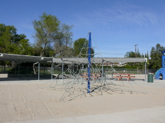 Enlarge photo 19
