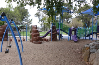 Enlarge photo 33