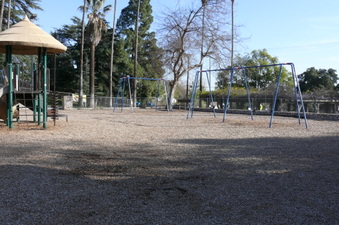 Enlarge photo 69