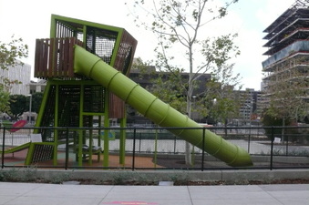Enlarge photo 10
