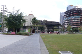 Enlarge photo 31