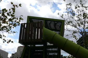 Enlarge photo 51