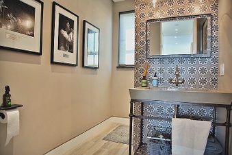 Enlarge photo 33