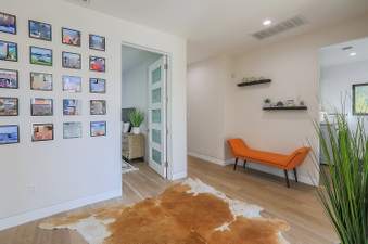 Enlarge photo 26