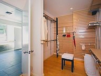 Enlarge photo 29