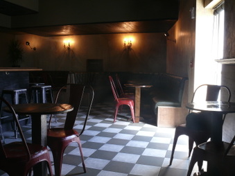 Enlarge photo 19