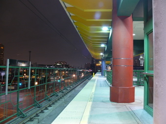 Enlarge photo 16