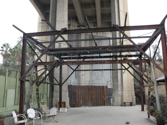 Furniture Shop Under 6th Street Bridge