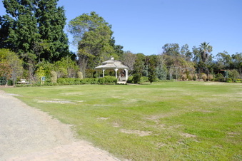 Enlarge photo 16