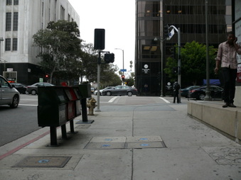 Enlarge photo 16