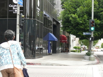Enlarge photo 56