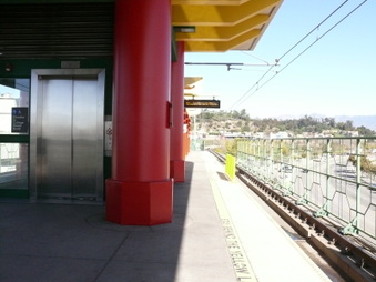 Enlarge photo 19