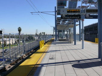 Enlarge photo 26