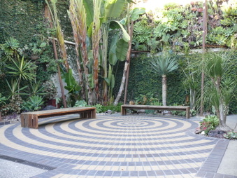 Enlarge photo 37