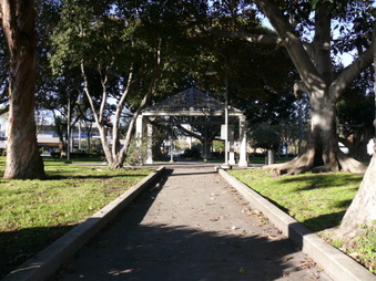 Enlarge photo 28