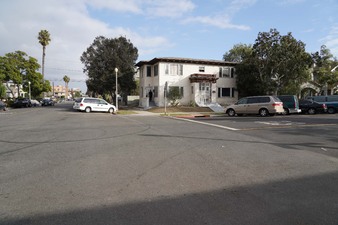 Enlarge photo 6