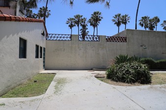 Enlarge photo 29