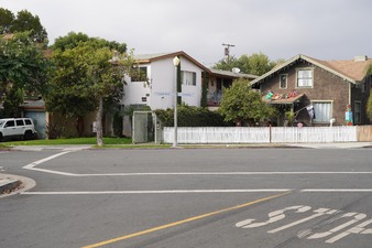 Chestnut Ave between 12th St and Anaheim