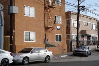 Enlarge photo 23