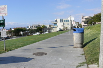 Enlarge photo 89