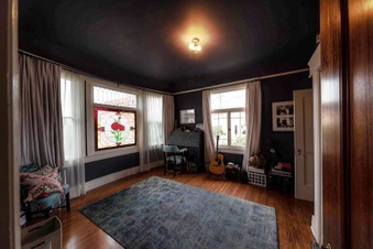Enlarge photo 30