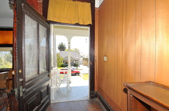 Enlarge photo 18