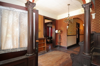 Enlarge photo 23