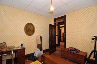 Enlarge photo 40