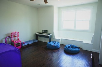 Enlarge photo 13