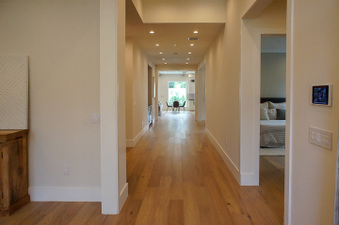 Enlarge photo 59
