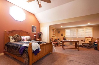 Enlarge photo 38