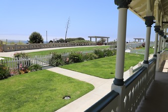 Enlarge photo 23