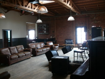 Enlarge photo 12