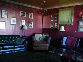 Enlarge photo 19