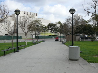 Enlarge photo 17