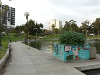 Enlarge photo 19
