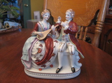 FIGURINE 2013