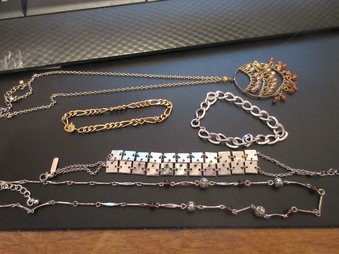 Enlarge photo 17