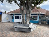 Enlarge photo 18