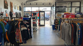 Enlarge photo 17