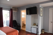 Enlarge photo 47