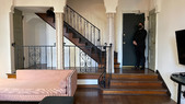 Enlarge photo 68