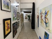 Enlarge photo 19