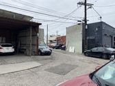 Enlarge photo 47