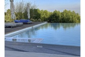 Enlarge photo 71