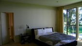 Enlarge photo 38