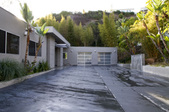 Enlarge photo 1