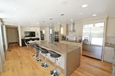 Enlarge photo 118